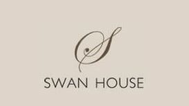 Swan House